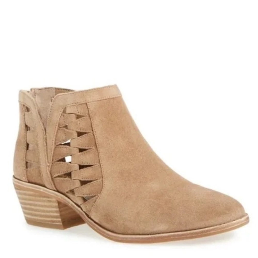 Vince Camuto Peera booties khaki Verona taupe